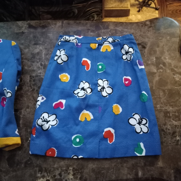 Vintage  80's CARLISLE  TWO PIECE  SKIRT SET.  Pre-owned  excellent condition - Picture 5 of 15